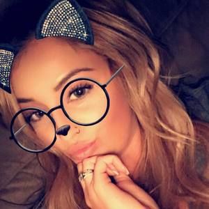 Meet your Posher, Mikayla